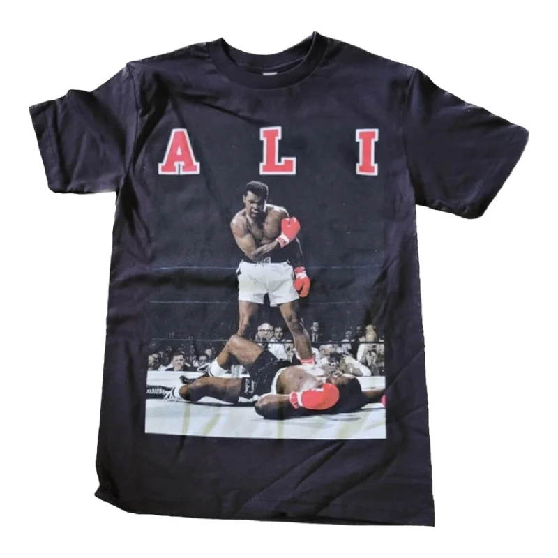 Threads On Demand: Ali Knock Out SS Tee