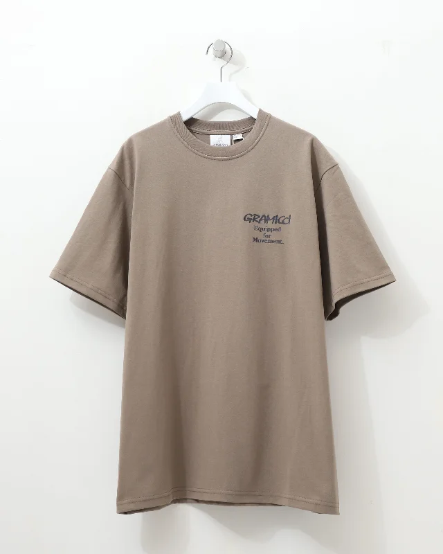 EQUIPPED TEE