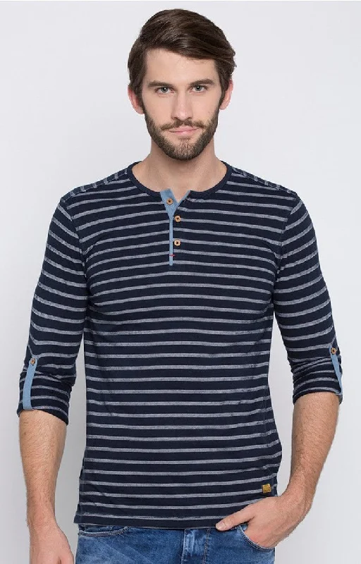 Spykar Navy Blue Striped Slim Fit Men T-Shirts