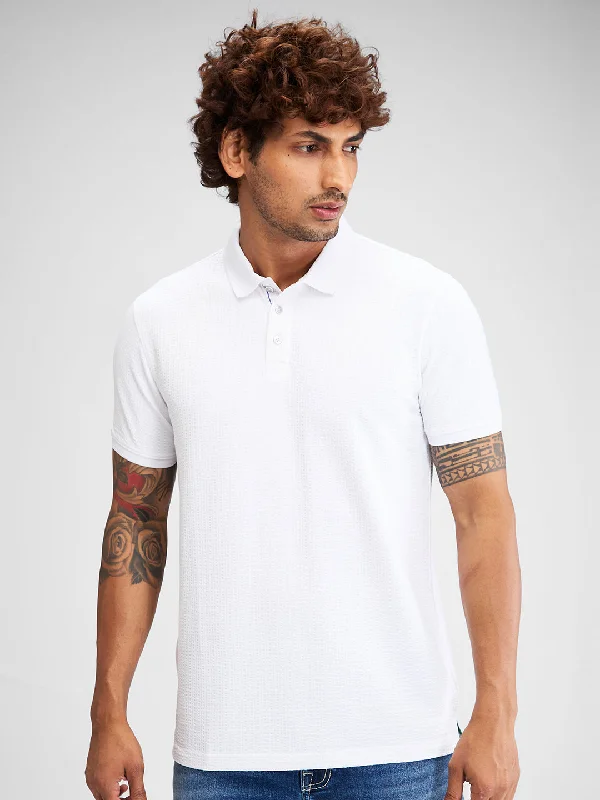 Spykar Men Solid White Slim Fit Half Sleeves T-Shirt